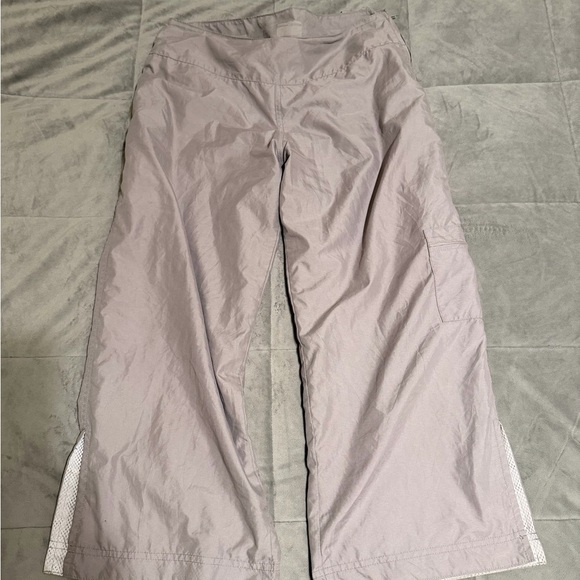 lululemon athletica Pants - lululemon athletica Cropped Wide-Leg Pants in Dusty Mauve Grey